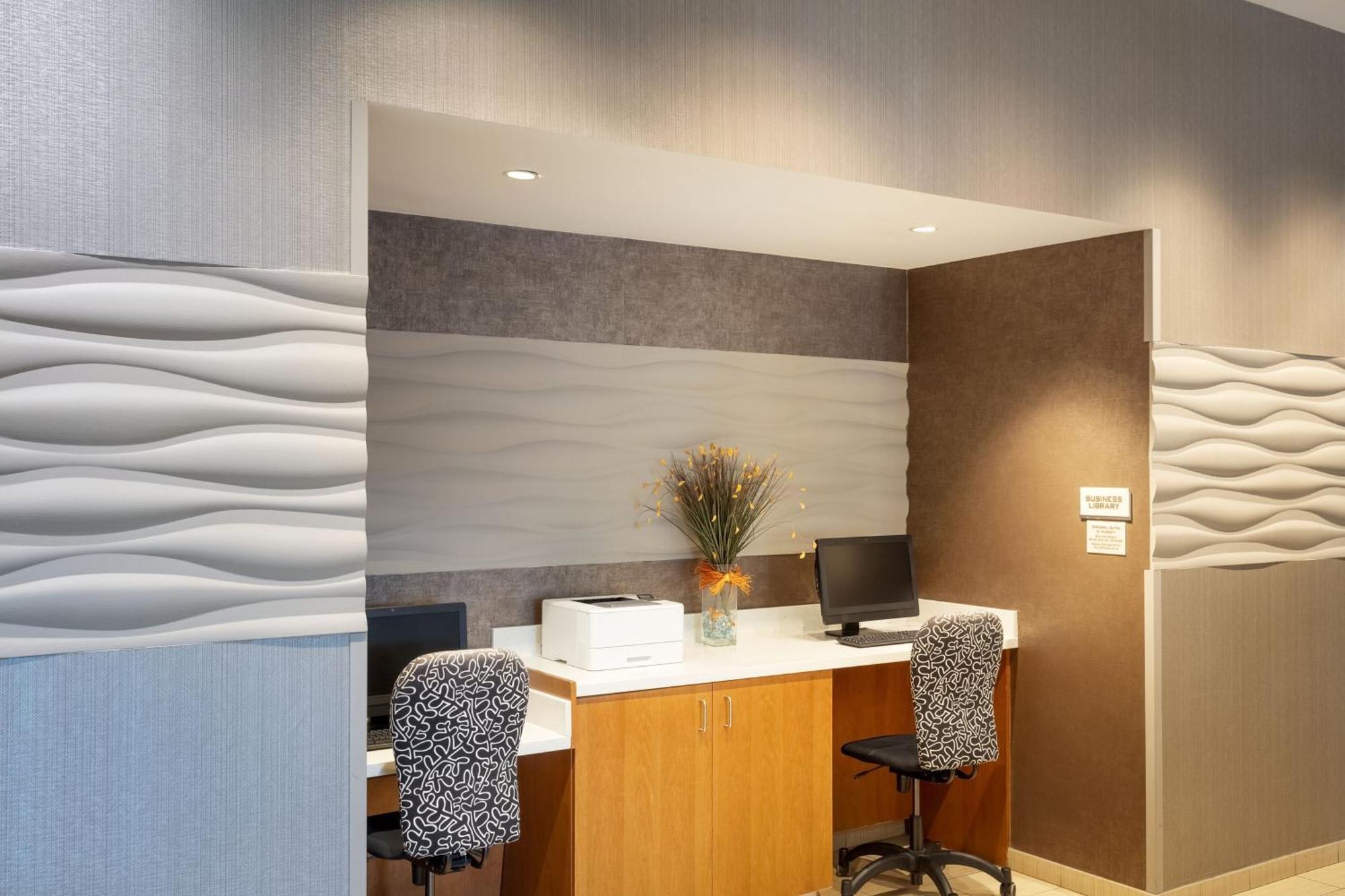 Springhill Suites By Marriott Grand Junction Downtown/Historic Main Street Exterior photo